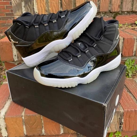 Air Jordan retro11 - Picture 4 of 5